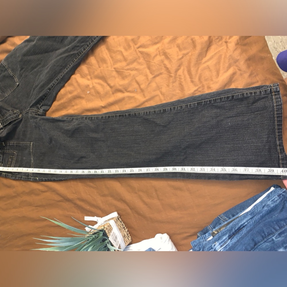 Vintage NY Wide Leg Jeans - Picture 9 of 9
